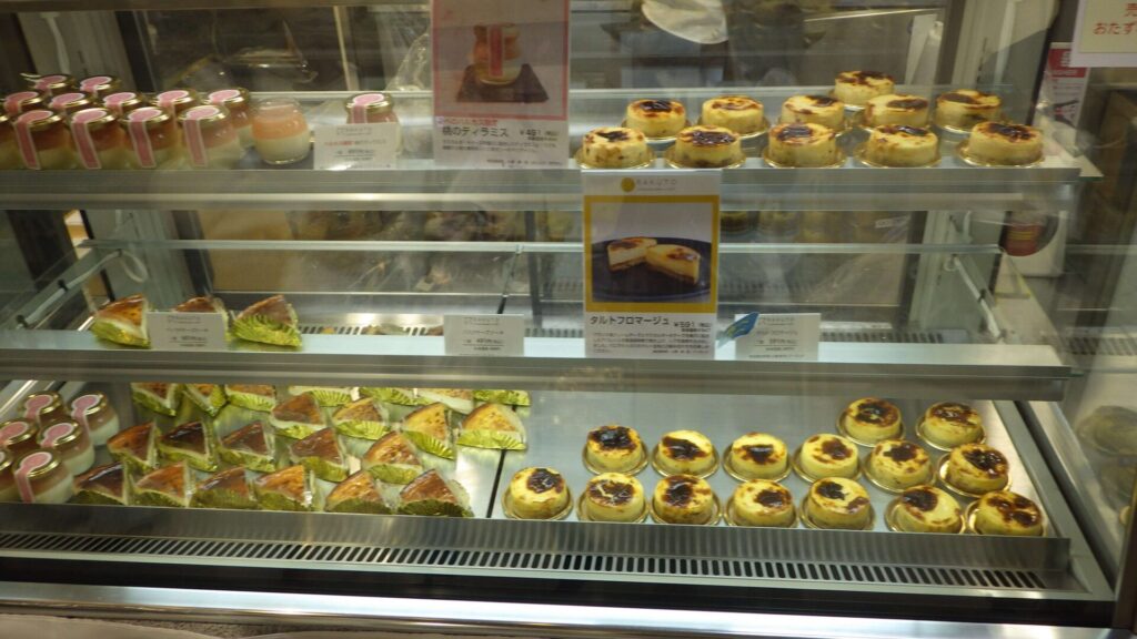 チーズケーキ