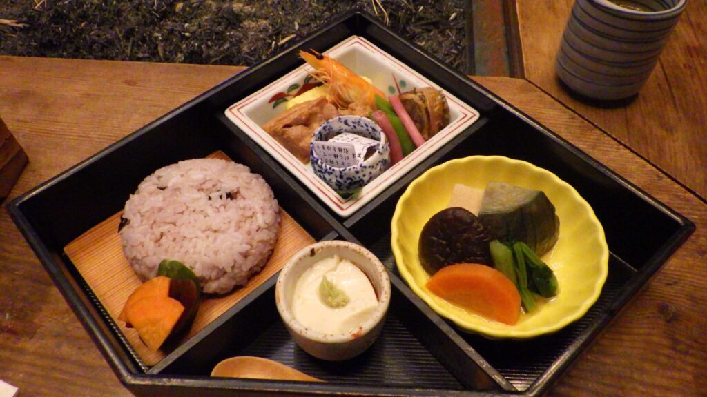 かみつみち弁当