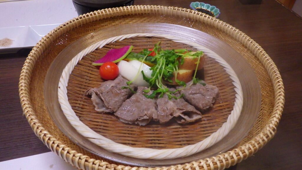 夕食4