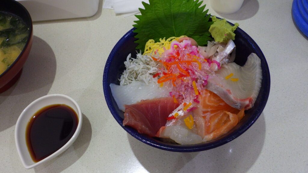 海鮮丼