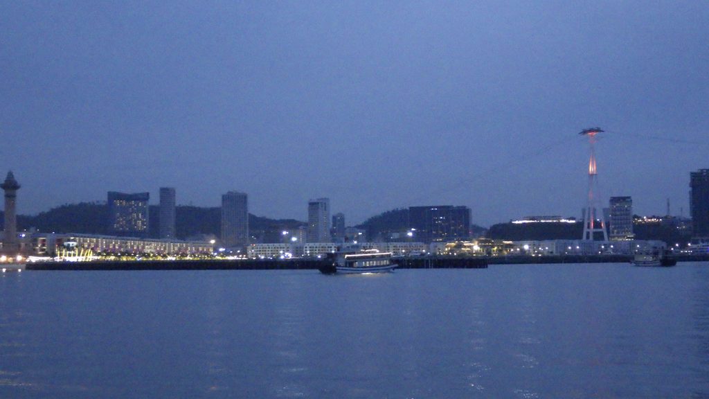 港の灯り